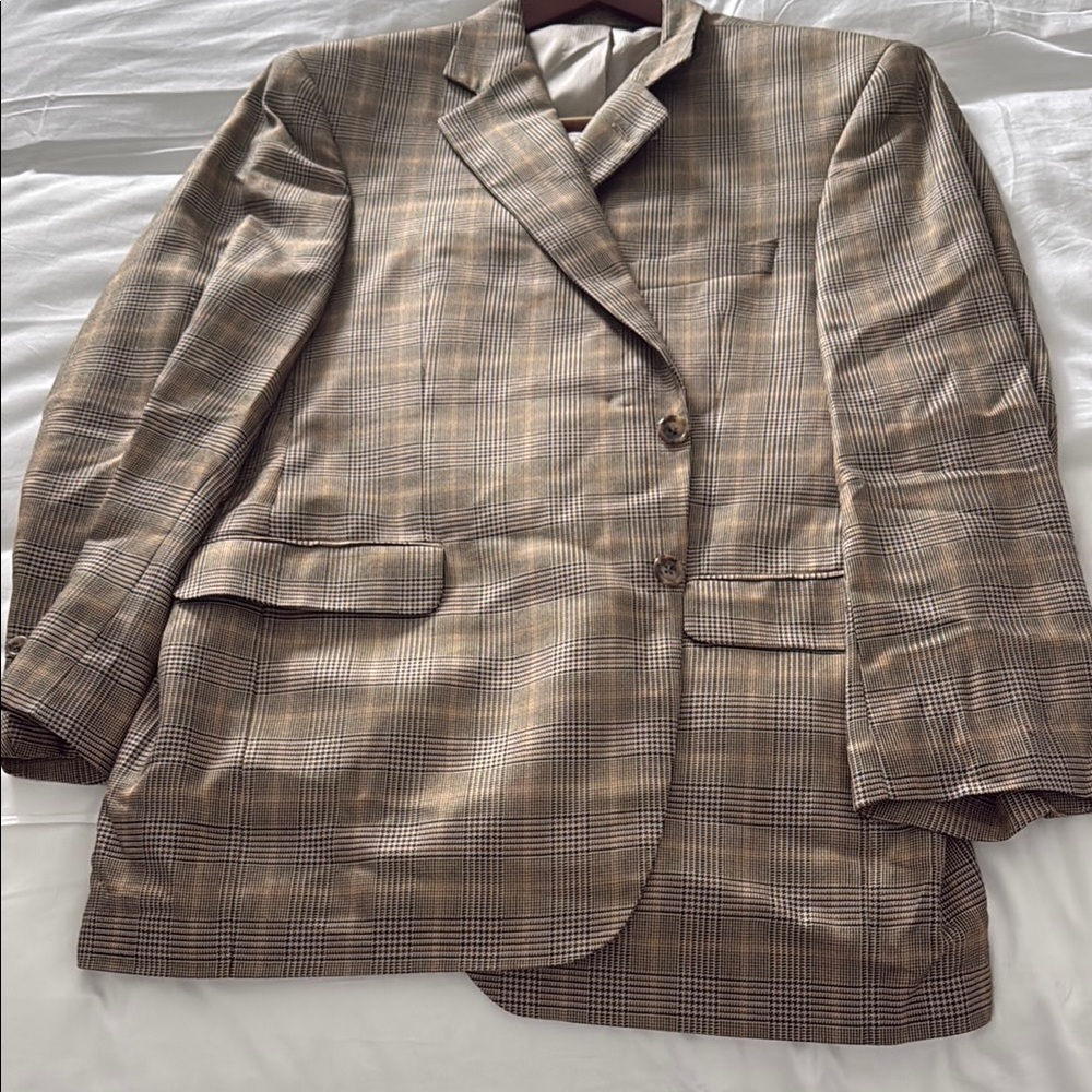 (Orig $778) Classic Plaid Men's Blazer Wool/Silk/Cashmere Blend (Made in Italy)